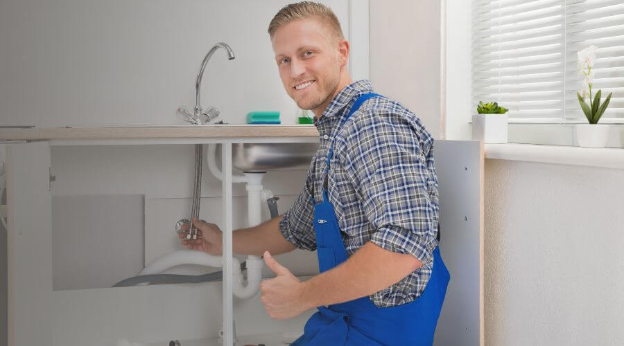 Local tankless water heater installation in Dugger, IN
